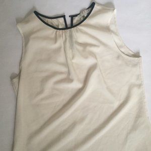 CHAUS New York sleeveless cream Blouse